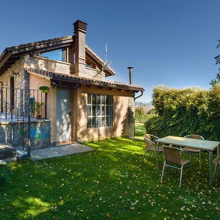 O Zierzo Villa Jaca Exterior photo