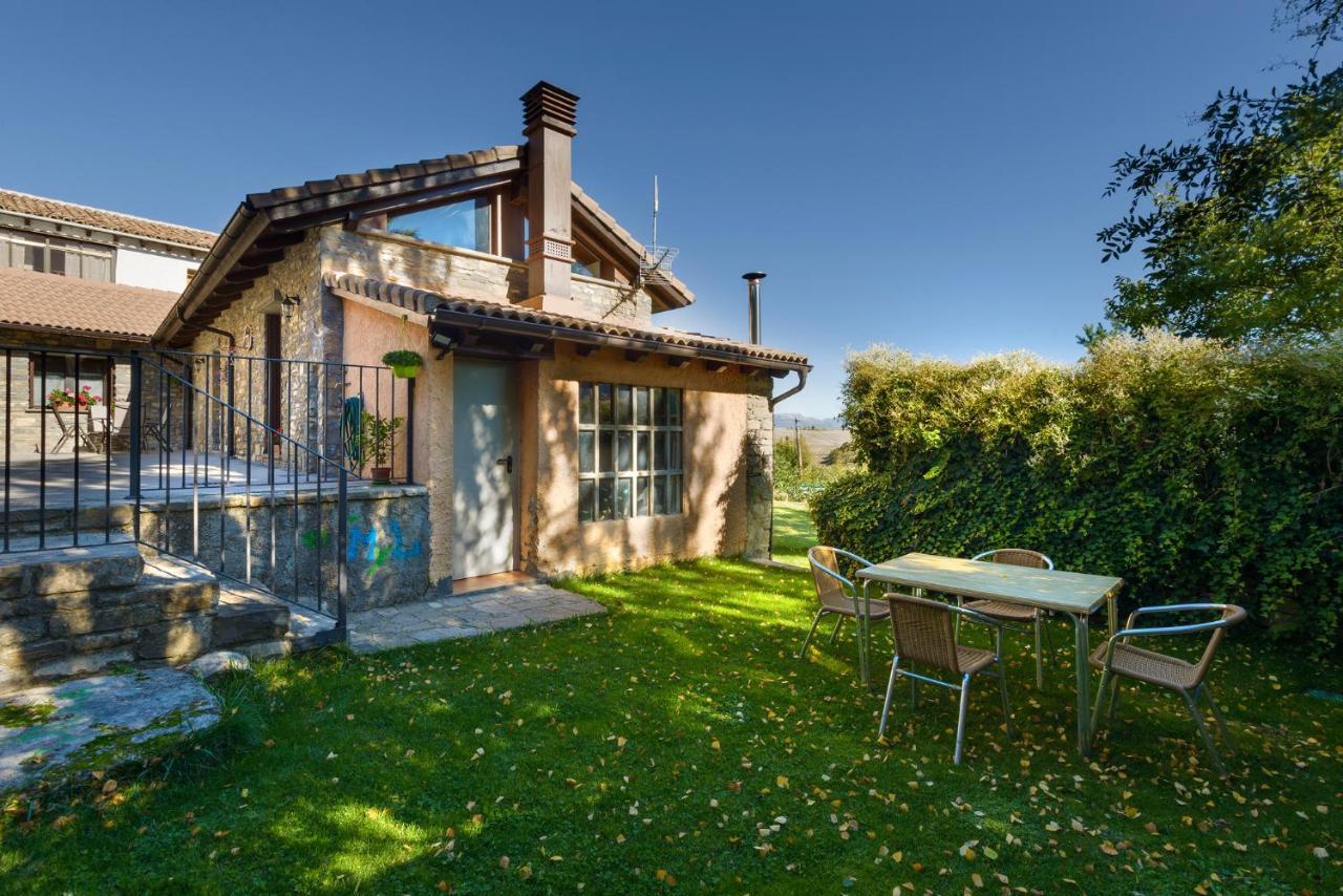 O Zierzo Villa Jaca Exterior photo