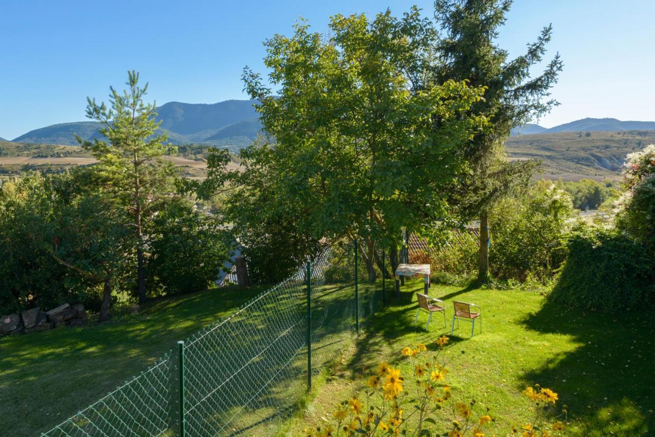 O Zierzo Villa Jaca Exterior photo