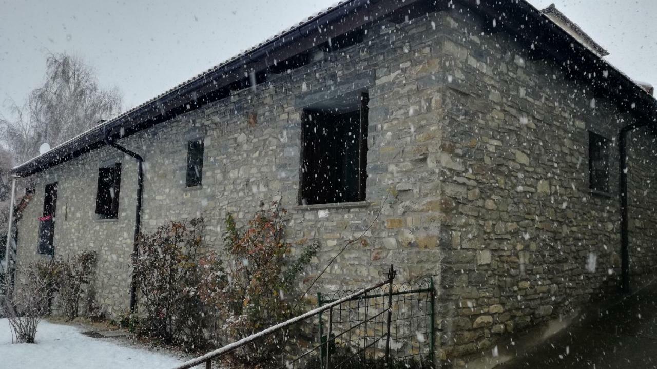 O Zierzo Villa Jaca Exterior photo